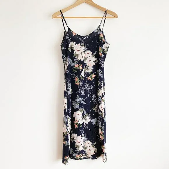 Love Fire, NWOT, Women's Floral Slip Dress, Adjustable Straps, Navy Blue, Size S - Picture 8 of 10